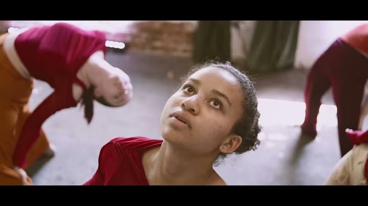 Projekty artystyczne - Profil Dance